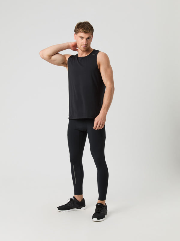 Bjorn Borg | Borg che gestisce uomini del carro armato di piume