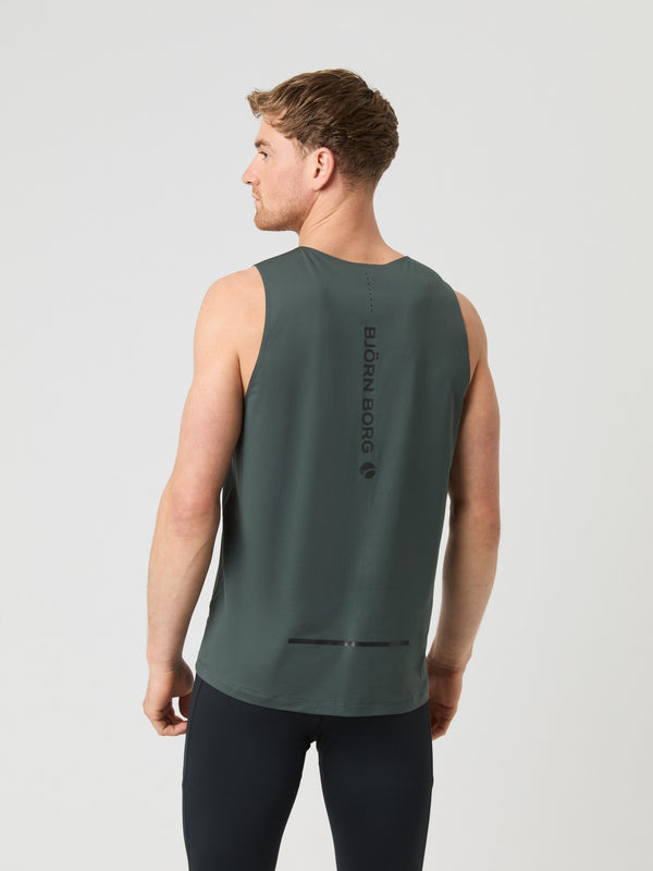 Bjorn Borg | Borg che gestisce uomini del carro armato di piume