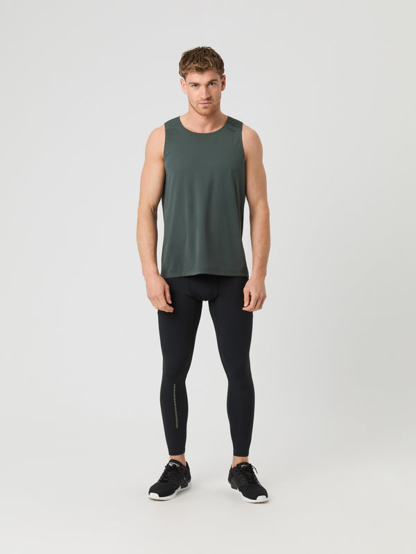 Bjorn Borg | Borg che gestisce uomini del carro armato di piume