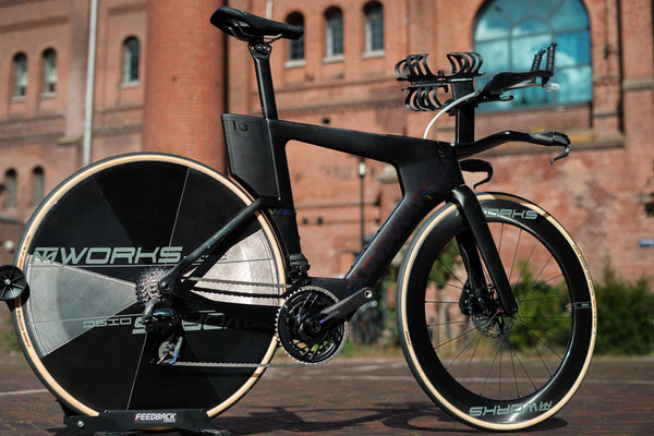 Quintana Roo V-PRi Triathlonfiets Matte Black / Holo Black