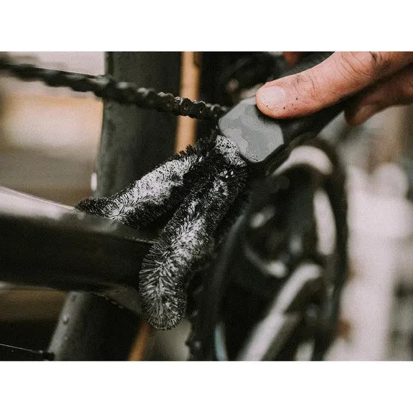 Dynamic Two Prong Schoonmaakborstel