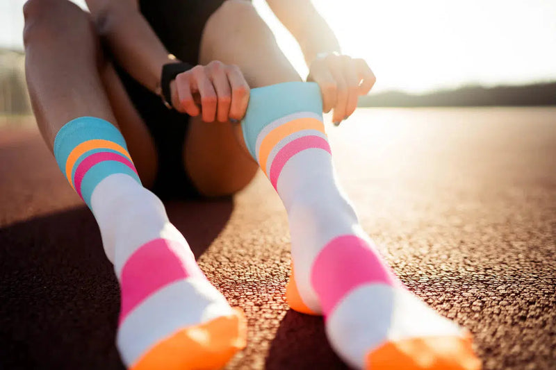 Incylence Ultralight Tracks Cyan Pink Running Socks