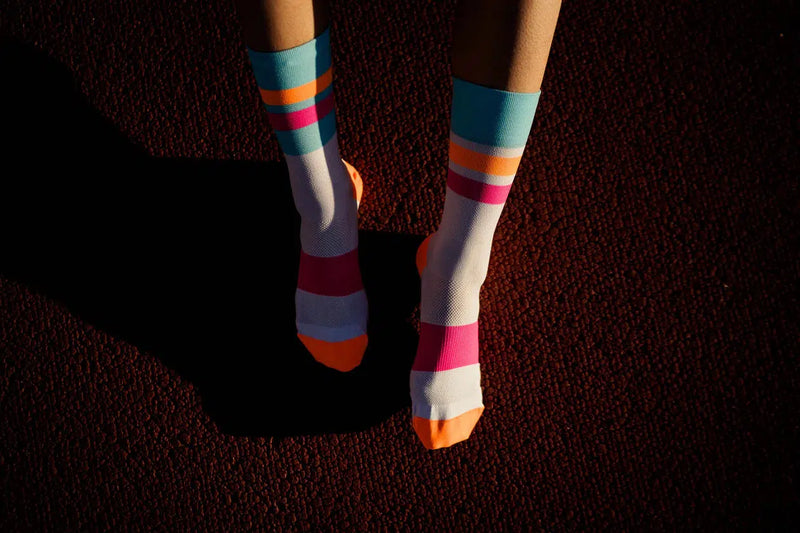 Incylence Ultralight Tracks Cyan Pink Running Socks