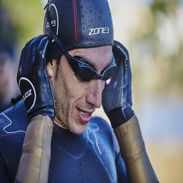 Zone3 Heat Tech Neoprene Swimminguts with Strap