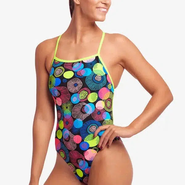 Funkita Single Strenght One Piece Dames Sting Goes